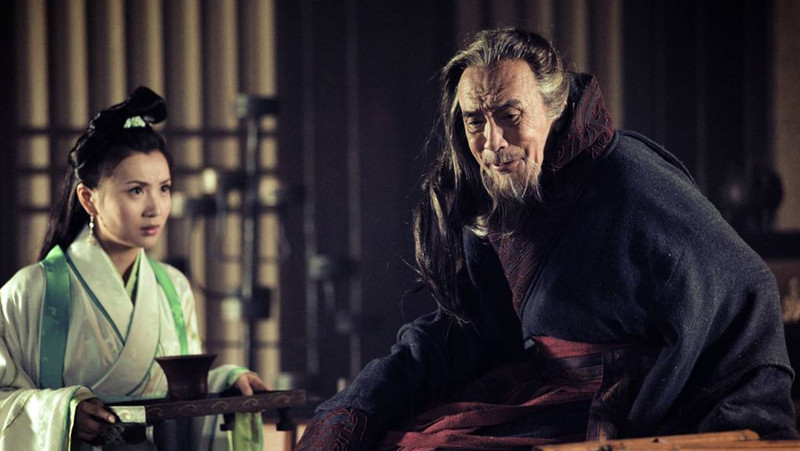 貂蝉爱董卓,还是爱吕布?答案都不对,她的真爱另有其人