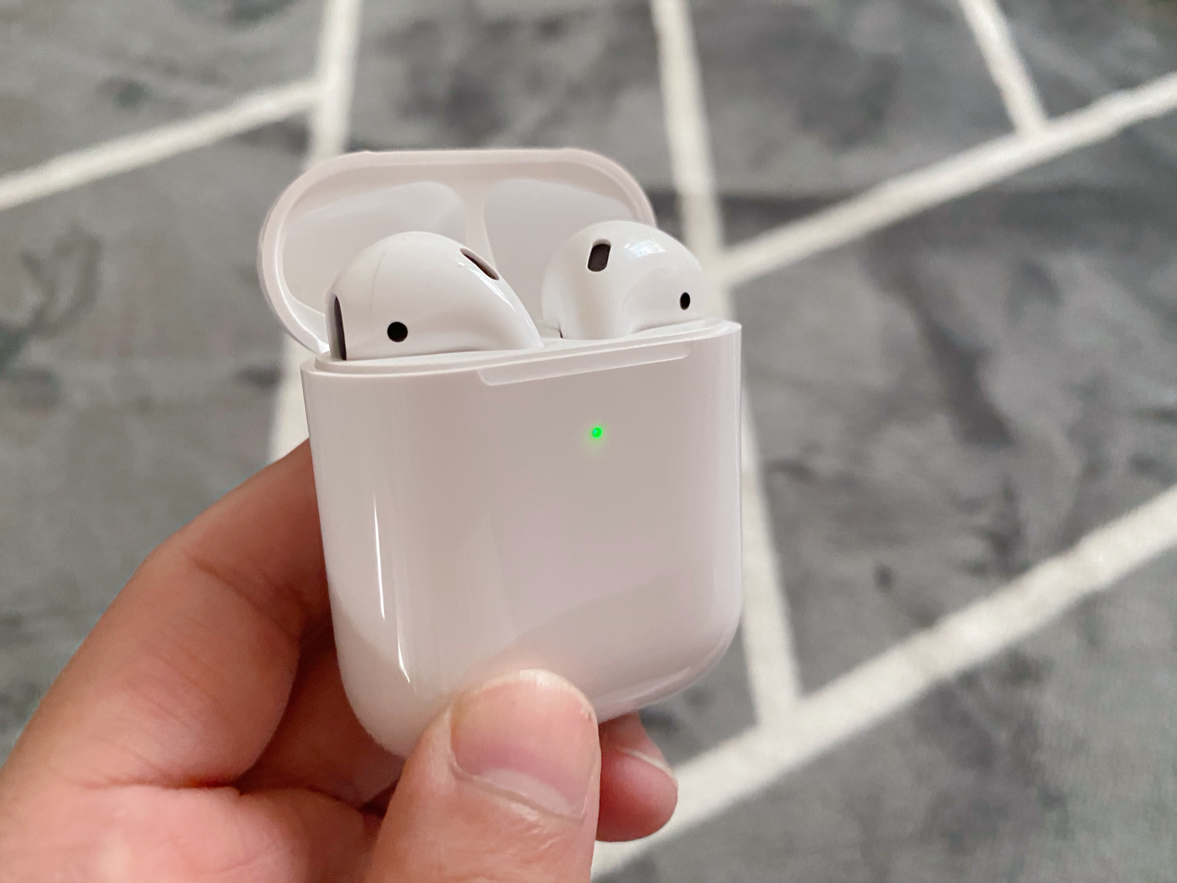 开箱120元华强北AirPods，支持人耳检测、修改名字，让正品怎么活