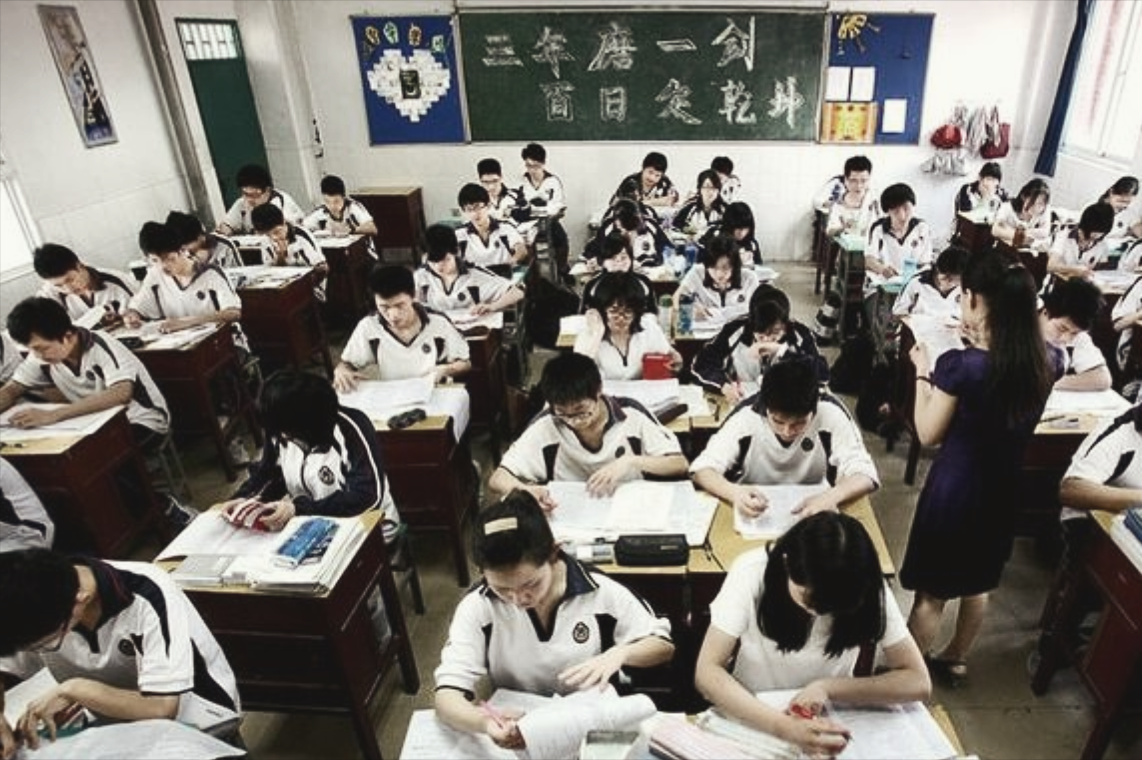 “高二时就预感上清华”，海南学霸900分上清华，就读专业获称赞