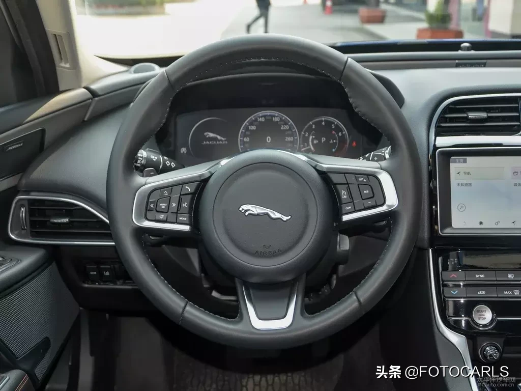 下面10位中型豪华轿车,你会怎么选?