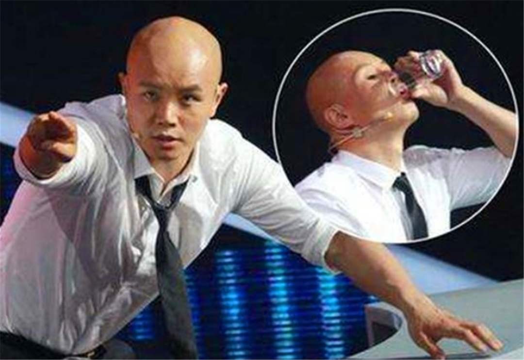 从“主持一哥”沦落到县城商演，乐嘉就这样改写了他的结局