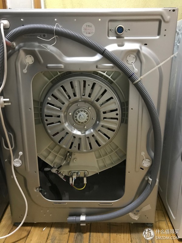 洗衣机：有容乃大 四千元10kg哪家强？松下、LG、三星对比横评