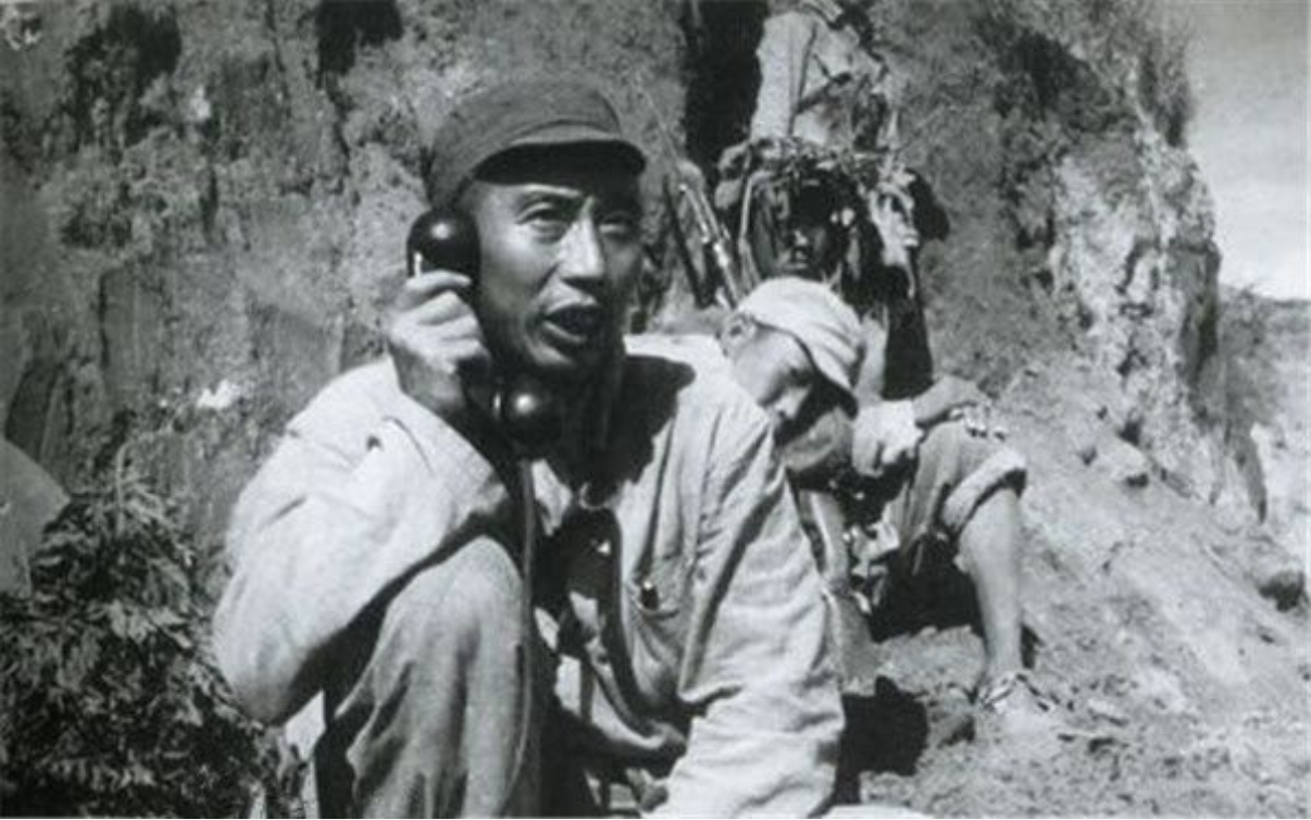 建国后中央禁止持枪见主席，王震是个例外，主席：别拿原子弹就行