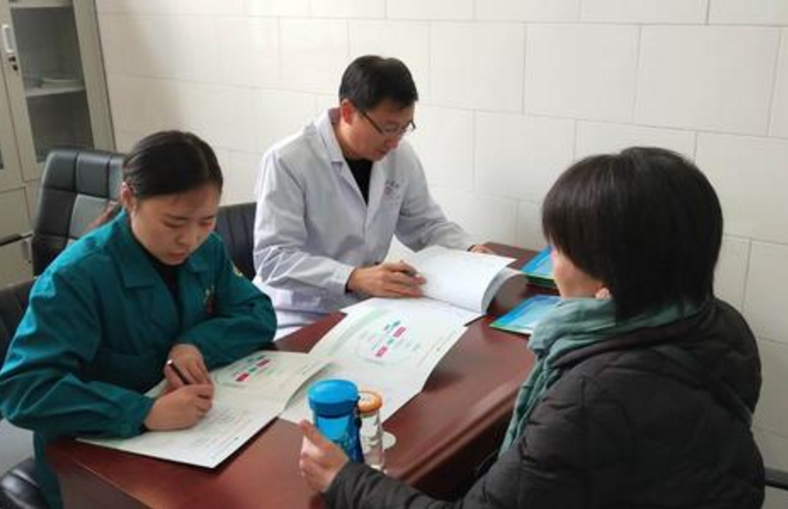 专科生想拥有“铁饭碗”,可报考公费医学生，学费还能免