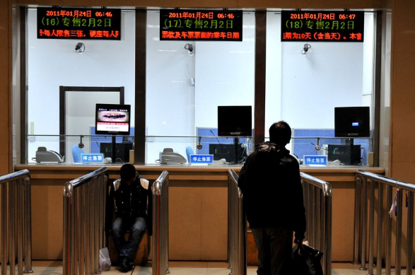 大一新生入学，如何能够买到学生票？这些流程你要知道