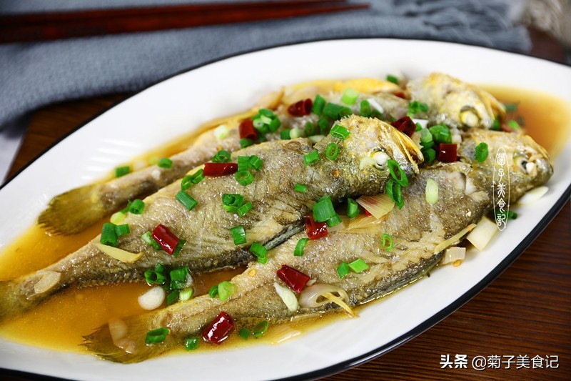 中秋小长假在家做黄花鱼，这5道家常做法随你挑，值得收藏