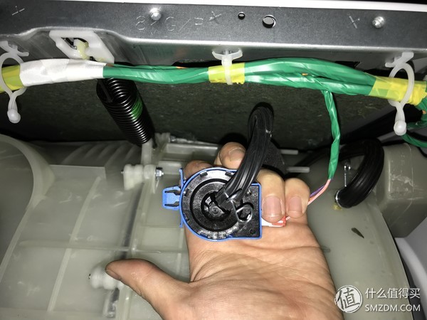 洗衣机：有容乃大 四千元10kg哪家强？松下、LG、三星对比横评