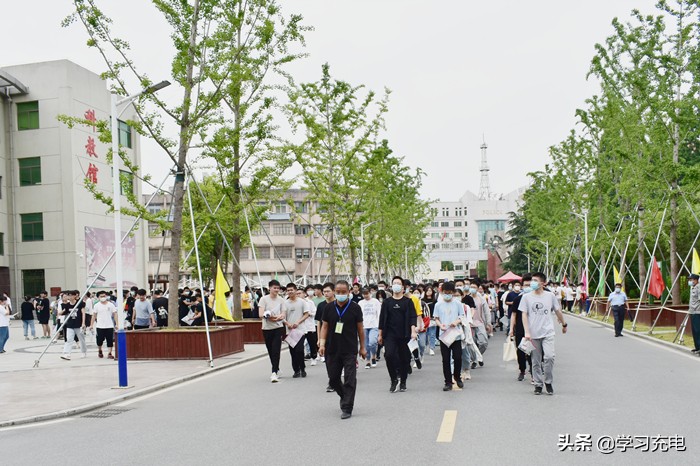 合肥八中集团托管肥西中学，是好事，还是坏事？