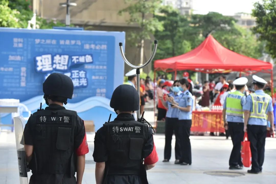 刚刚，第一个高考考生出来了！莆田一中、二中、四中、五中