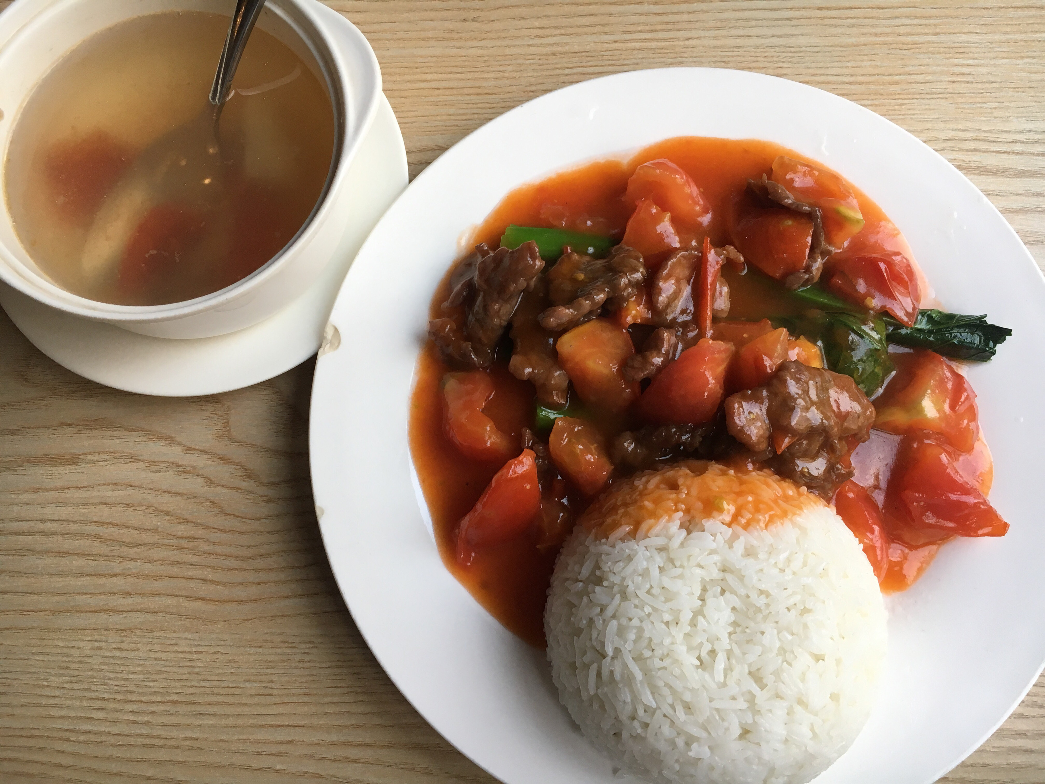 【番茄牛肉饭】做法步骤图 好吃又解馋-起舞食谱网