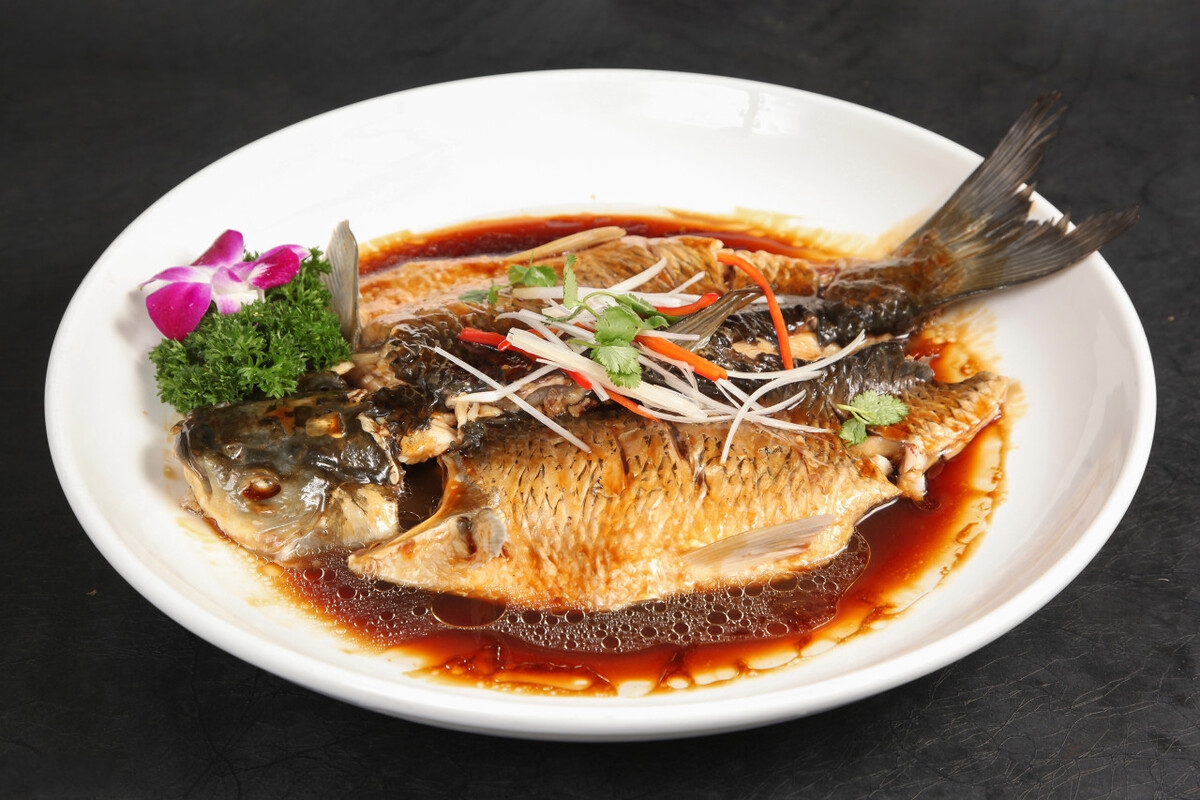 老杭州地道美食攻略：9种必吃美食和16家老字号餐馆推荐