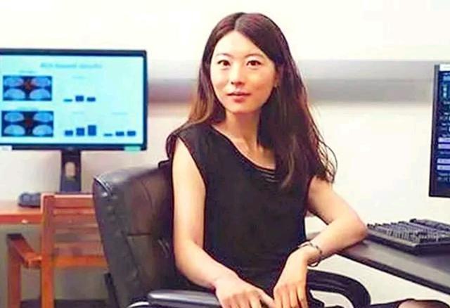 河南美女学霸高考750分留美国，海南学霸高考900分，立志研发芯片