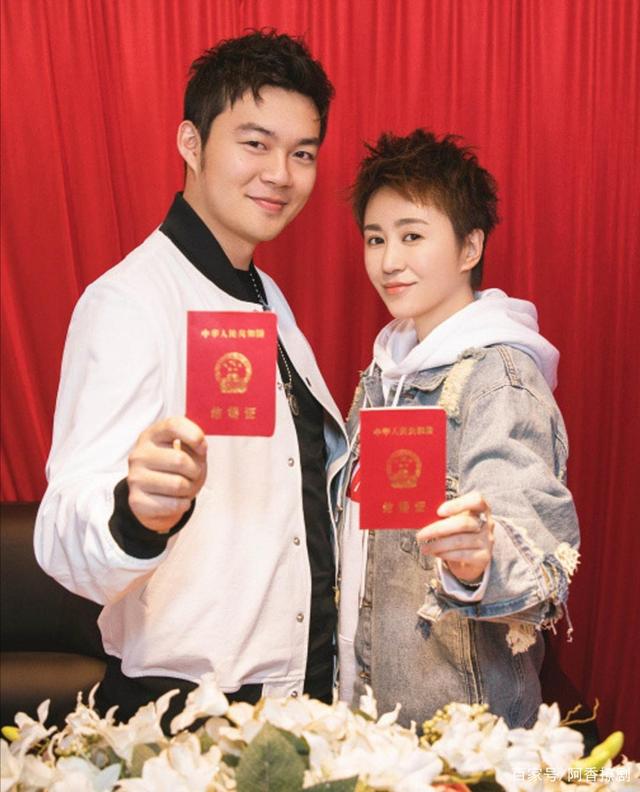 盤點娛樂圈中最成功的“姐弟戀”明星夫妻，你最羨慕哪一對？