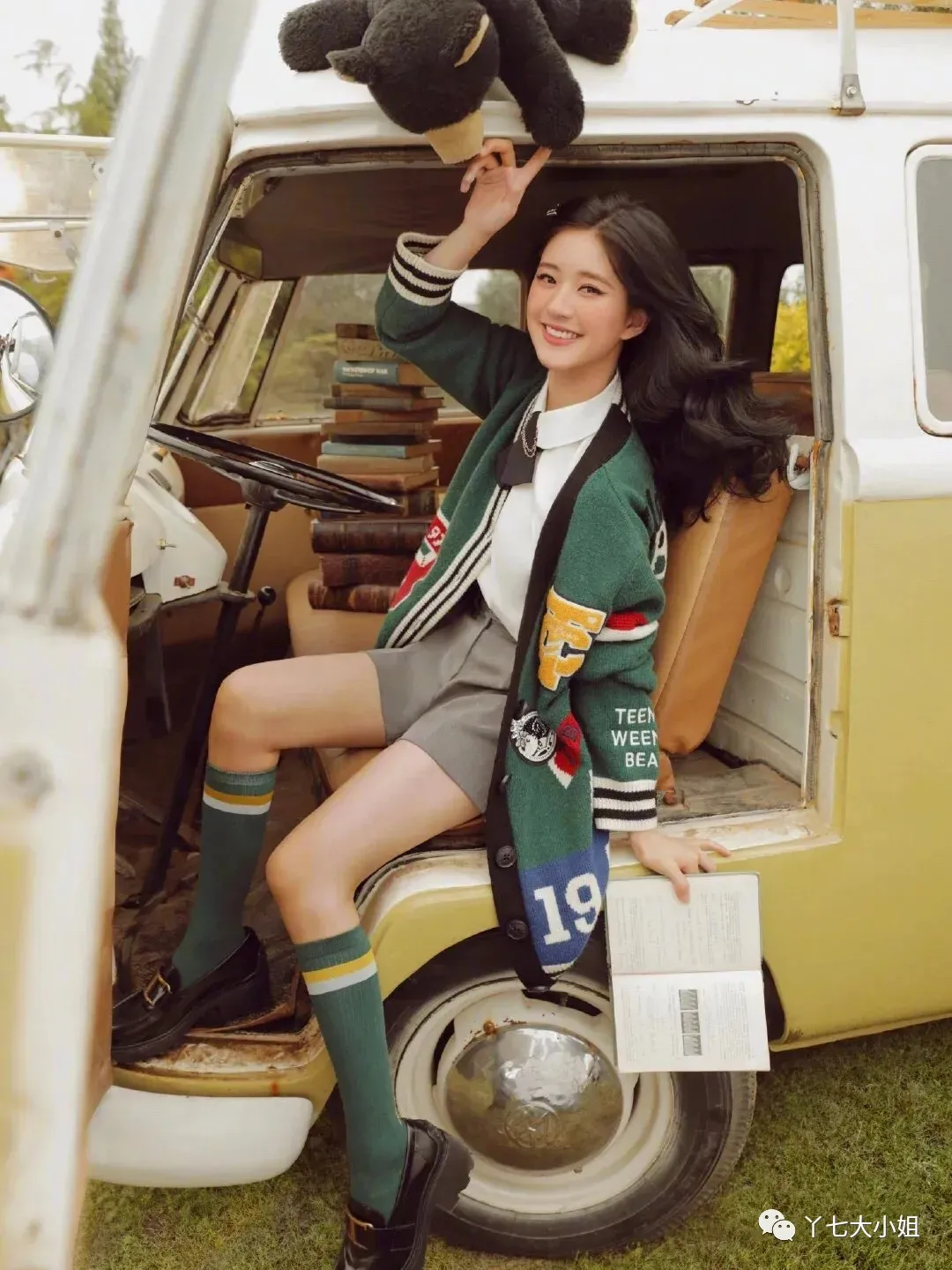 2021秋冬女装流行趋势之：学院风