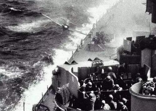 �����¡�һ�����顱�����˾�������ձ���½���վ��ܼ�ֶ�ã�