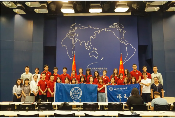 全国最早开设！上海外国语大学这一专业，毕业生深受外交部、新华社等青睐！