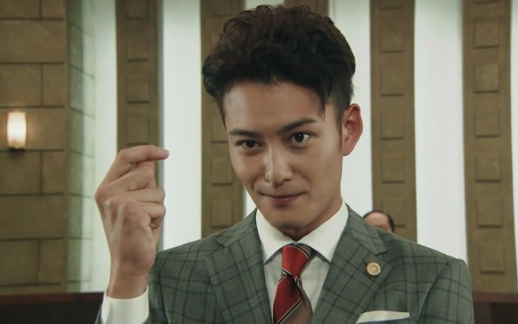 羽生晴树的观点就是让安藤贵和认罪伏法,我会尽最大的努力免除死刑.