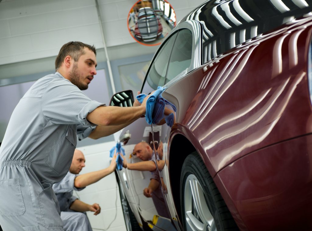 汽车全车喷漆多少钱起底4s店喷漆