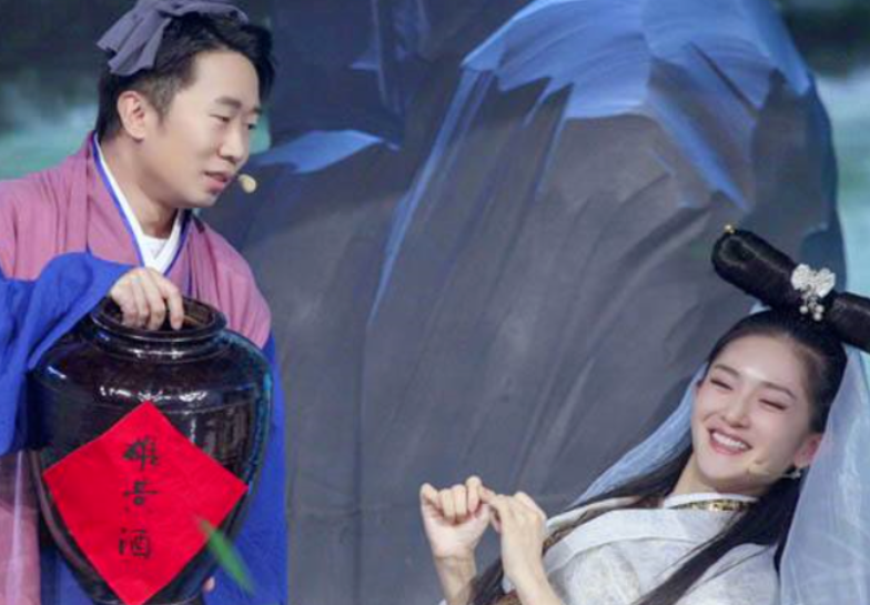 同样被批不尊重女性，凭什么只有杨迪不被骂？