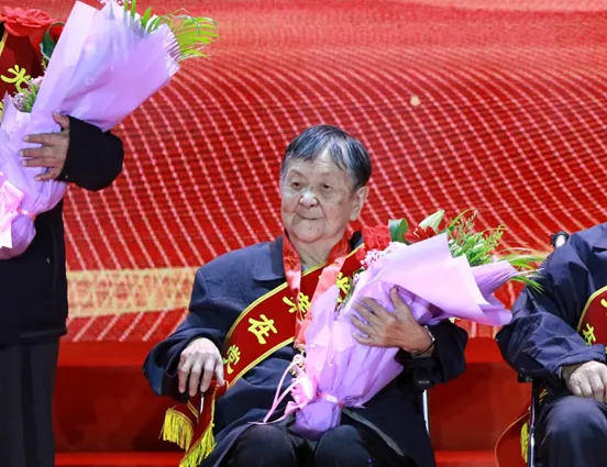 国家安全部解密73年前绝密档案，公布“永不消逝电波”的收报人