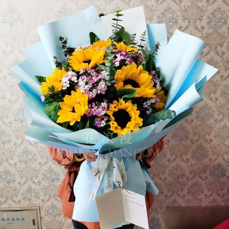 给男友送花好吗？男朋友生日送什么花？