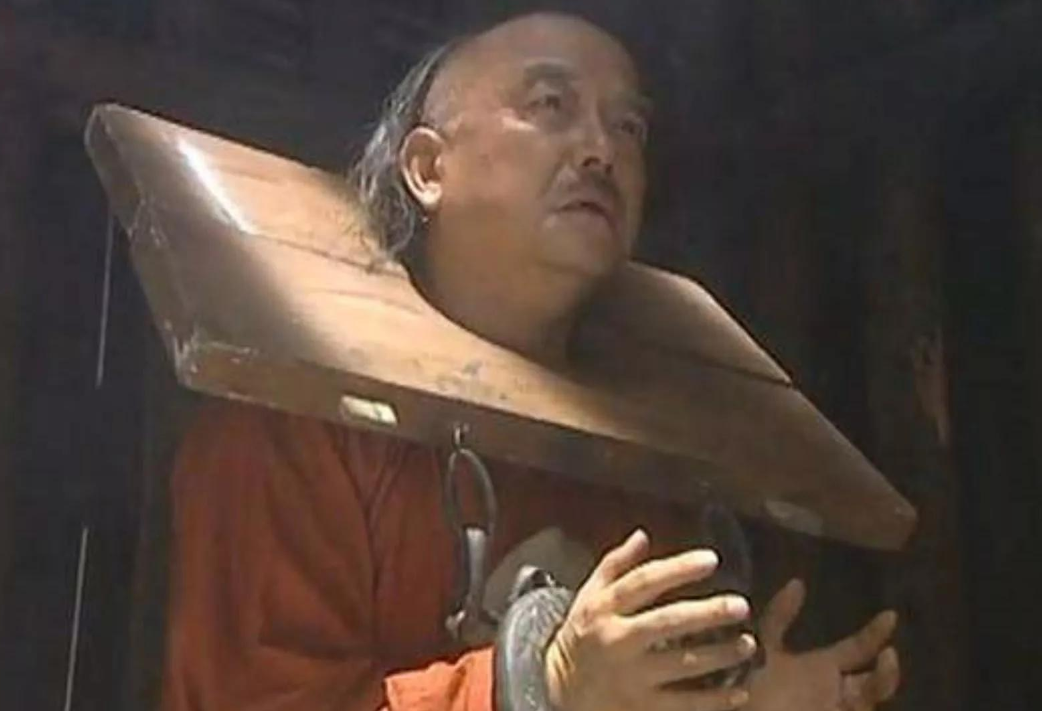 和珅为官时有3不贪：科举钱不贪，赈灾款不贪，最后一条略显高明