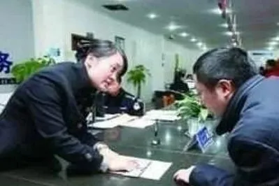 A1、A2、A3、B1、B2、C1驾驶证年审新规！车管所：特别是这两种