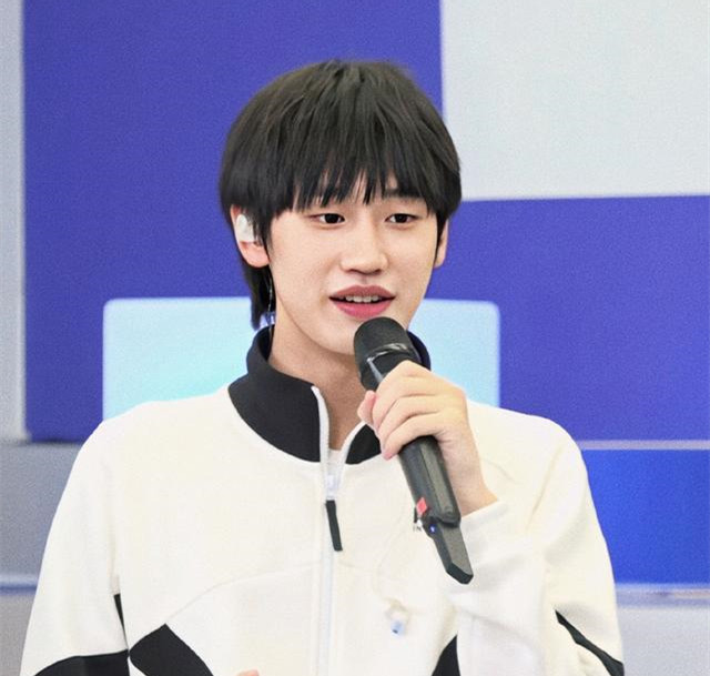 从"b站太子"到into1刘彰:音乐替他说话,这个rapper好酷