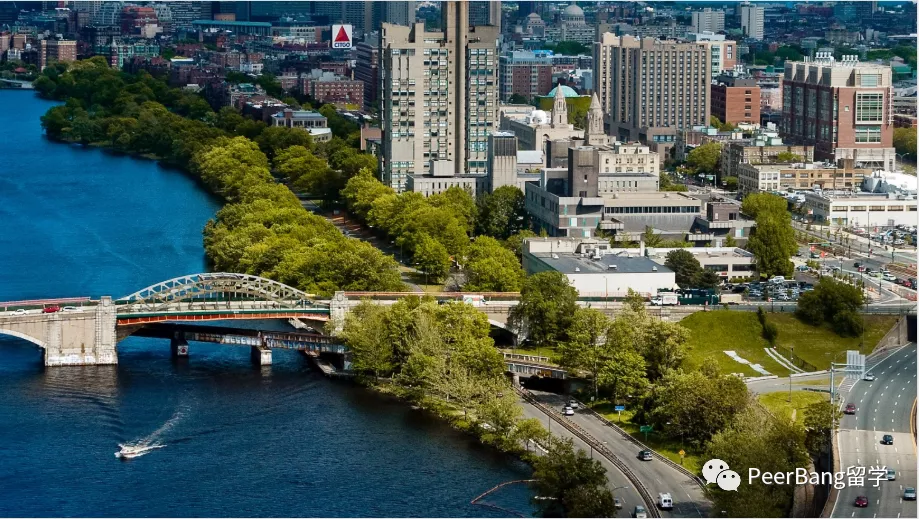 波士顿有什么商科、传媒强，且国际生录取友好的好大学？