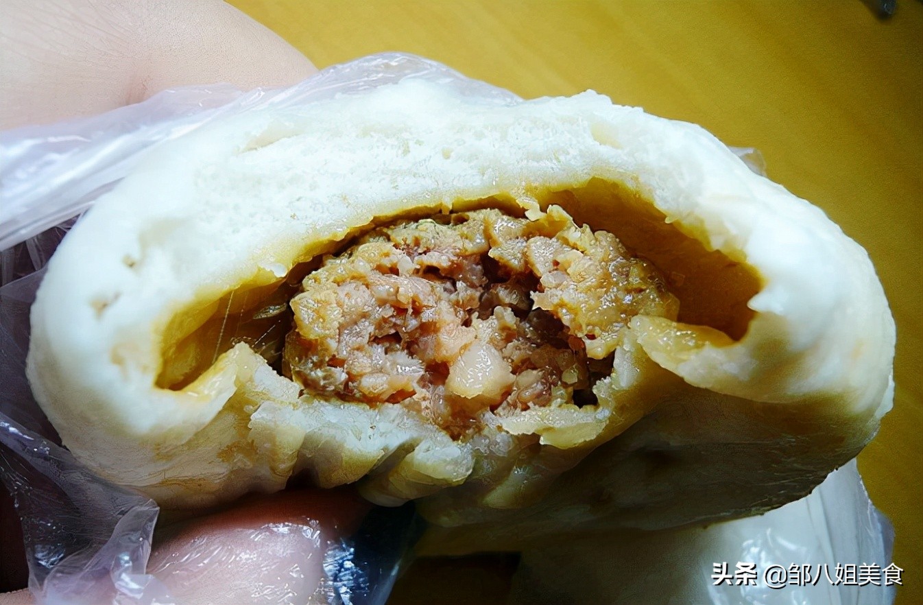 包肉包子，学会和面和调馅，牢记几个窍门，包子鲜香松软比买的好