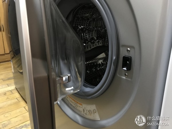 洗衣机：有容乃大 四千元10kg哪家强？松下、LG、三星对比横评