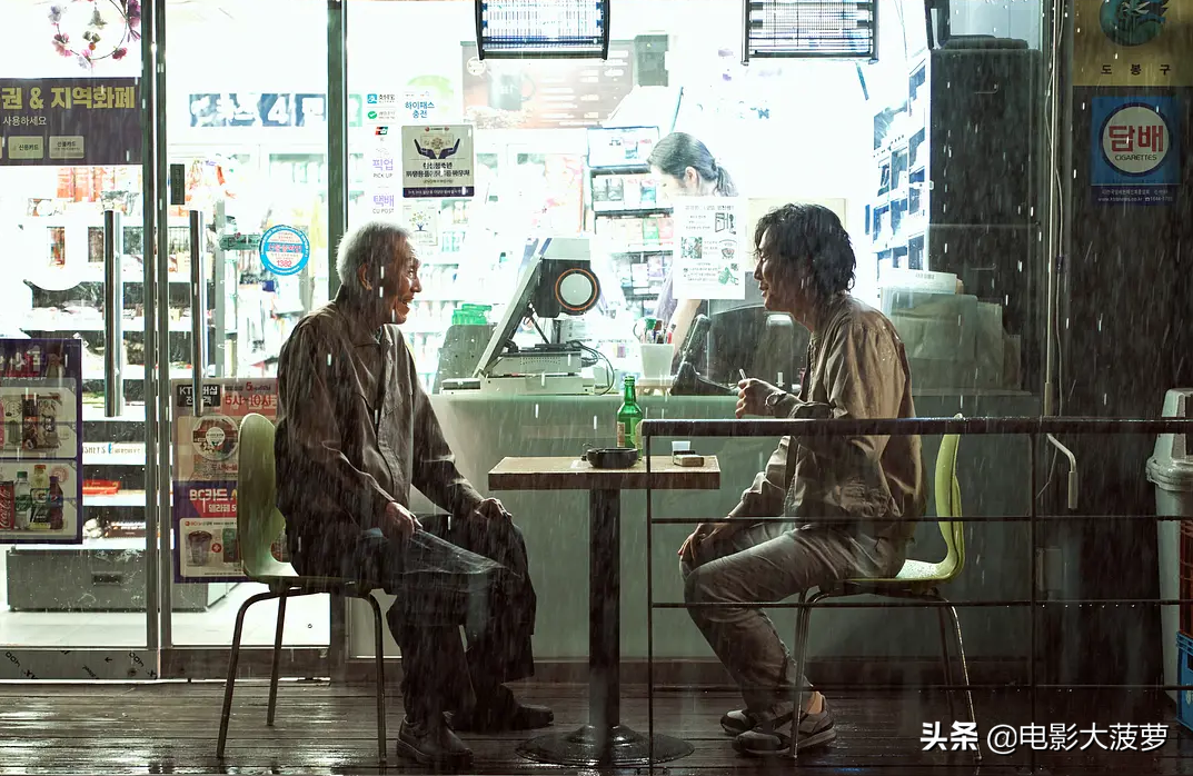 《弥留之国的爱丽丝》网飞爆仓！它与《鱿鱼游戏》比到底差在哪？