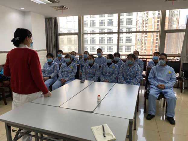 重庆全面启动医疗护理员技能培训 医疗机构中护理员将率先执证服务