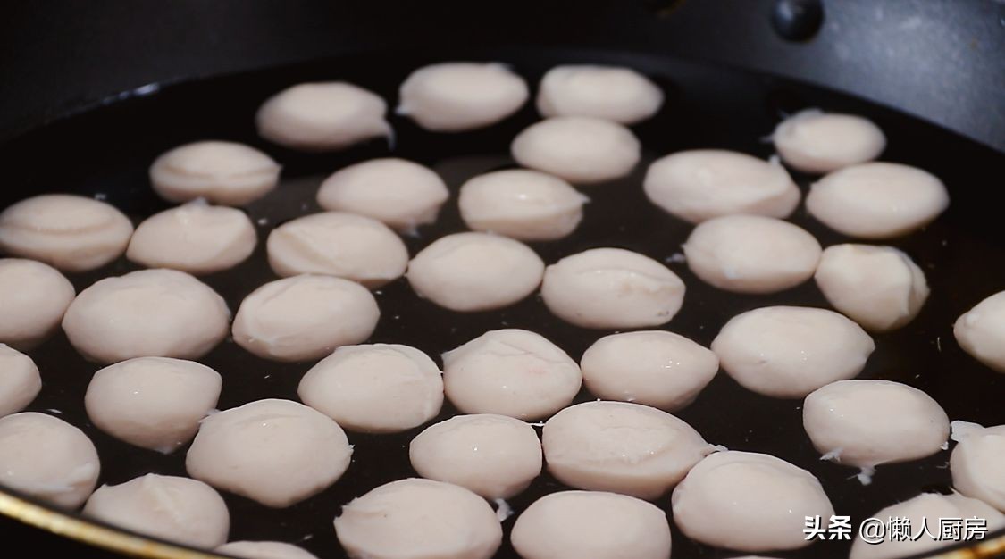 天冷了，我家隔天就用这鱼做鱼丸，每个鱼圆下锅都漂浮，别不会吃