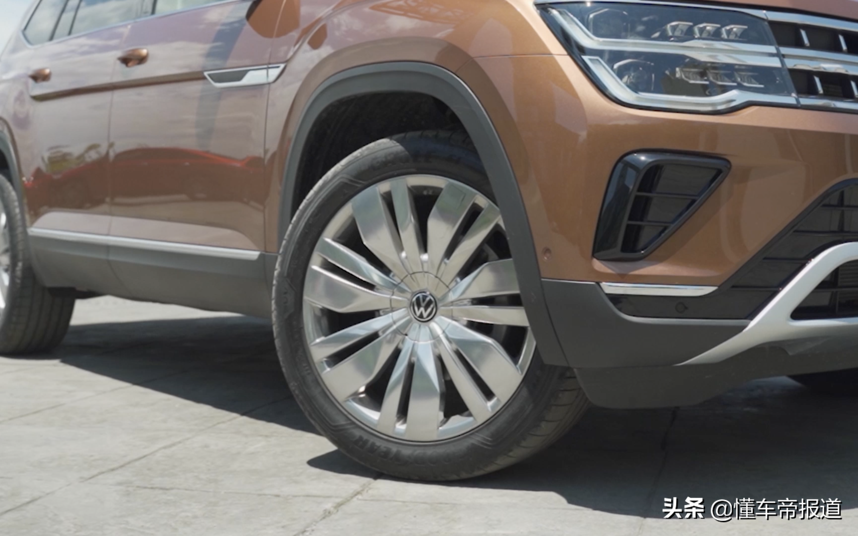新车｜内饰升级明显，动力将将够用，试驾大众途昂
