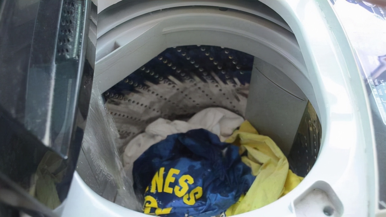 衣服不是穿坏，而是被洗坏的！常见的洗衣误区，你中了几个？