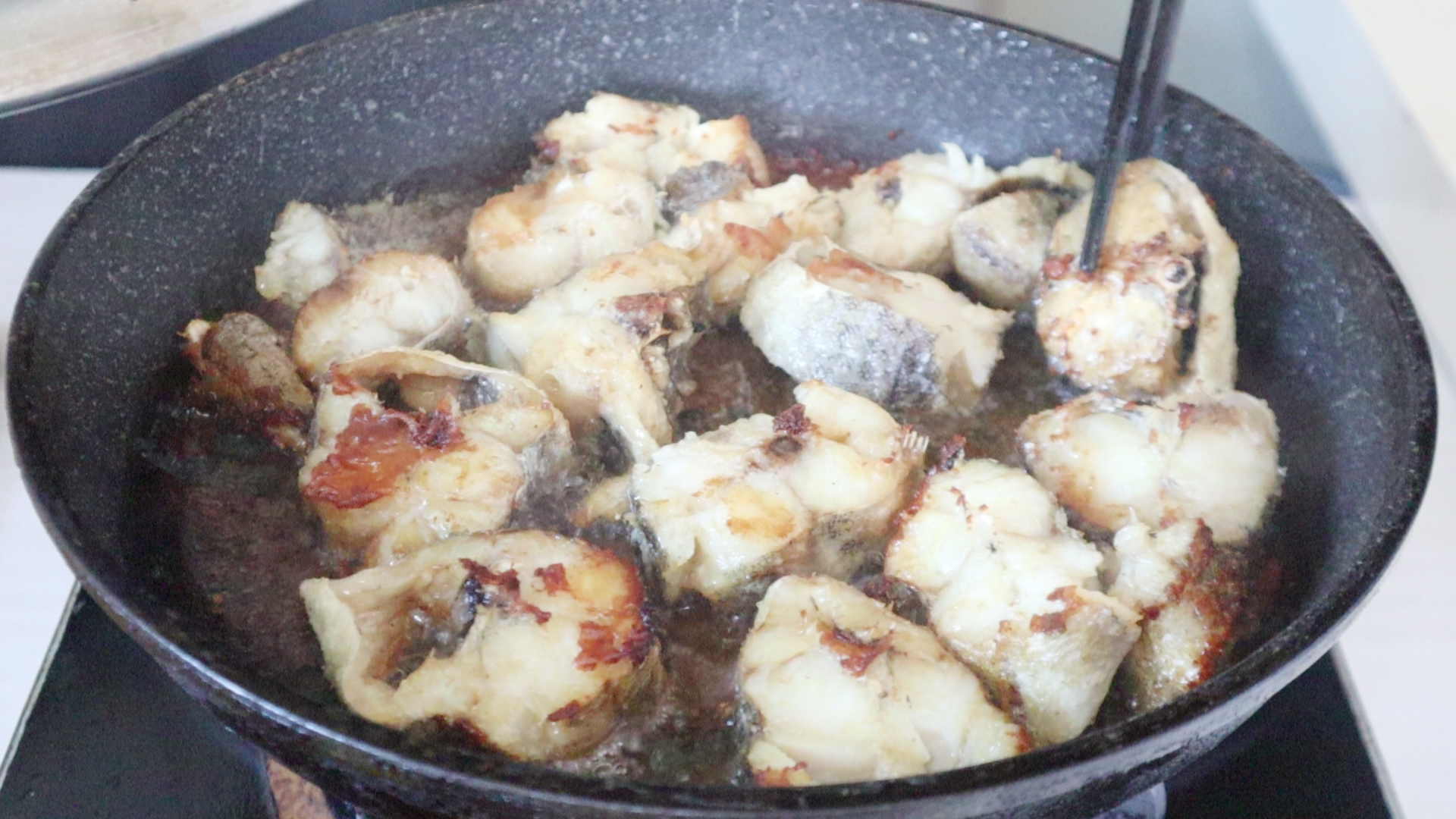 鱈魚燉豆腐的做法,鱈魚燉豆腐的做法視頻