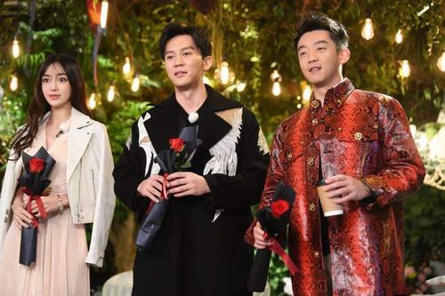 杨颖和李晨的共同点：情侣纹身、前任风波、精准的职业观