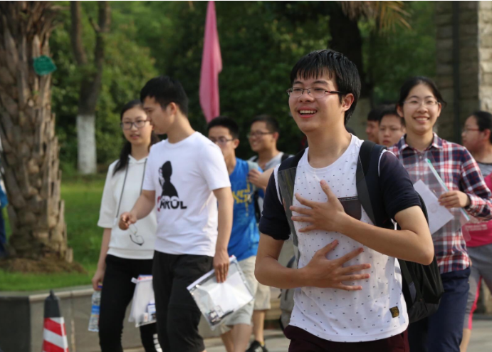全国中学排名（2021最新！这些学校上榜啦！） 点击查看详情排名吧！