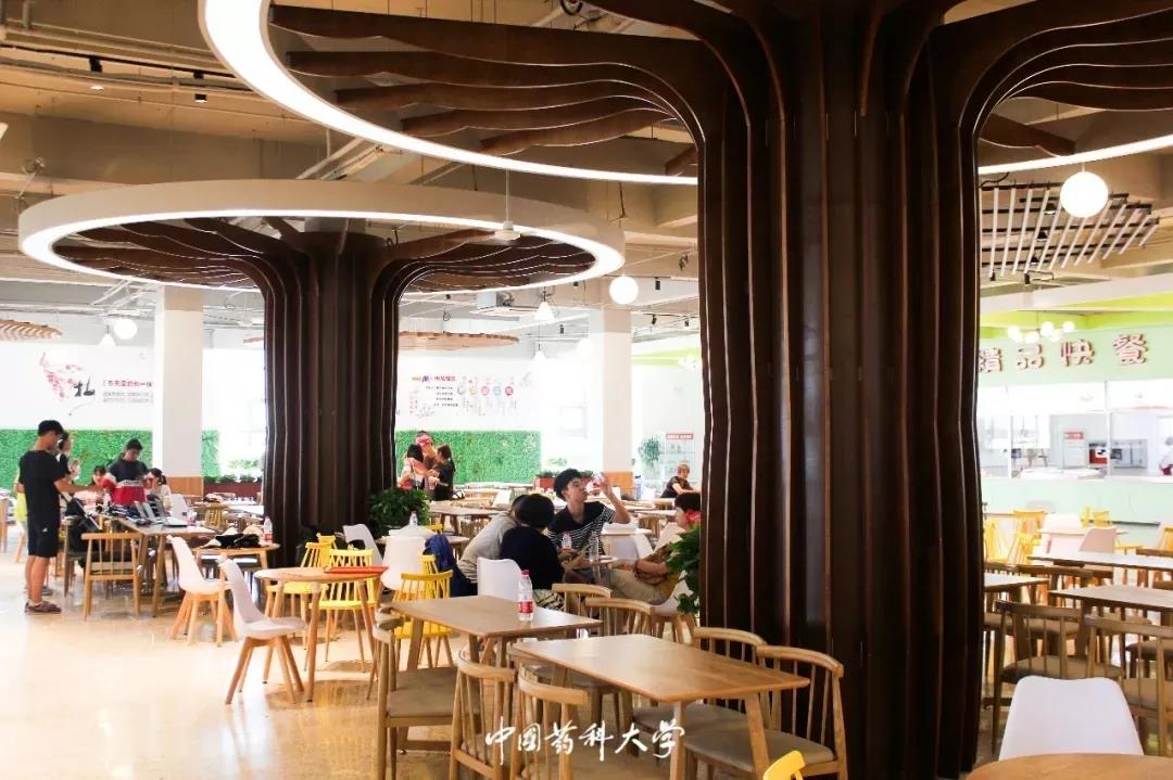 南京"超牛"大学：1个学科雄踞亚洲第一，走出10位两院院士！