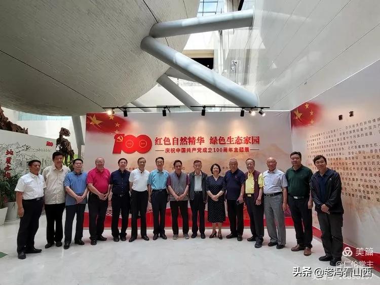 《三牛为范 挥写人生》――张怀文画牛感言 （作者：郭新民）