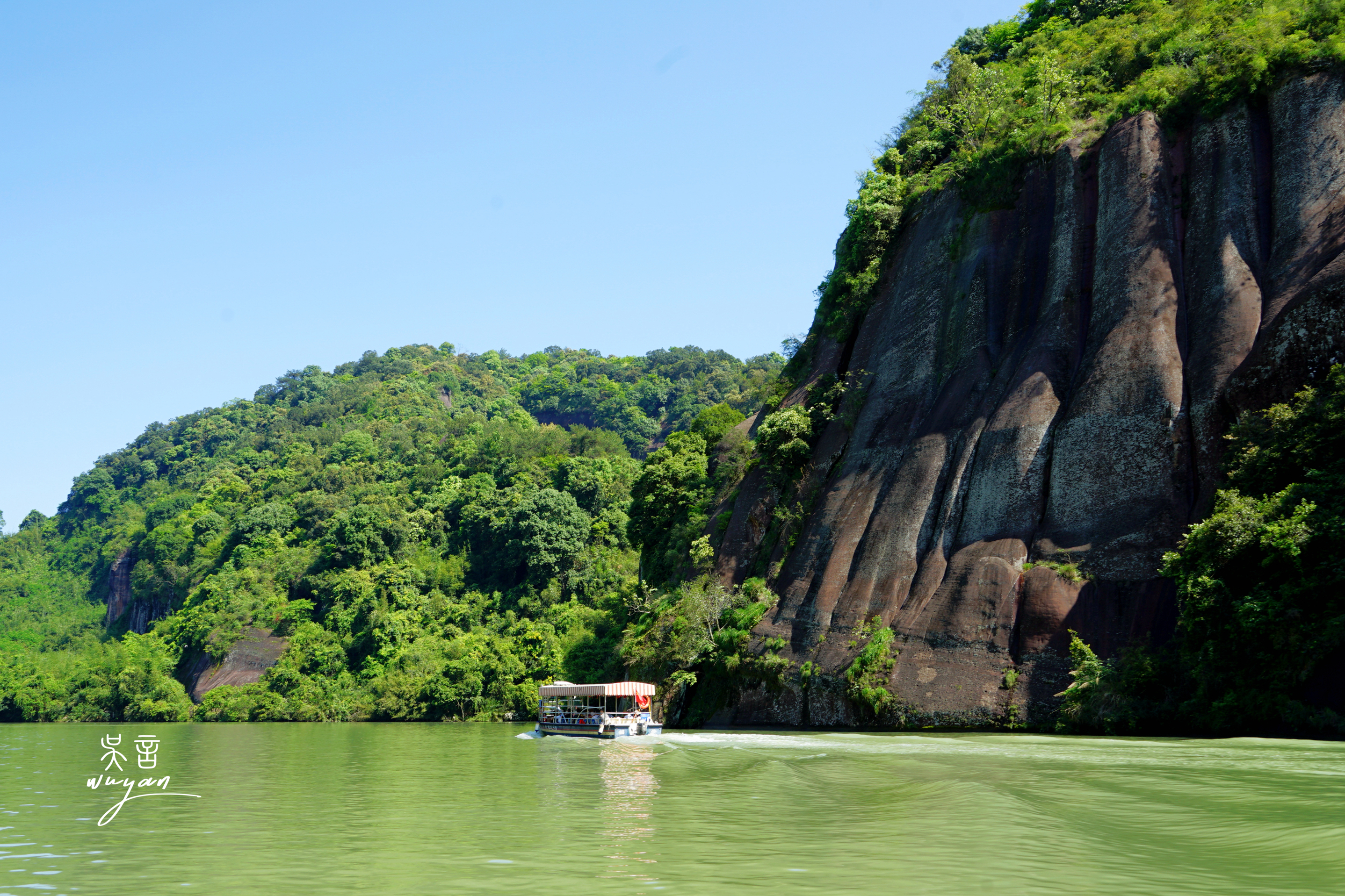 韶关丹霞山,赤壁丹崖,连宋代法云居士的心绪心结都化为乌有