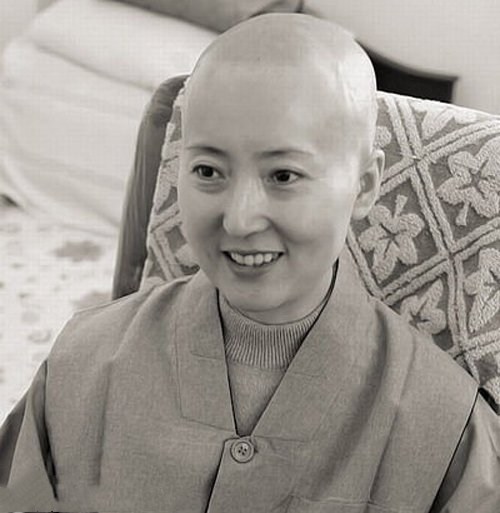 北方多出女汉子？这9位东北籍女星，个个柔情似水，性格却不娇气
