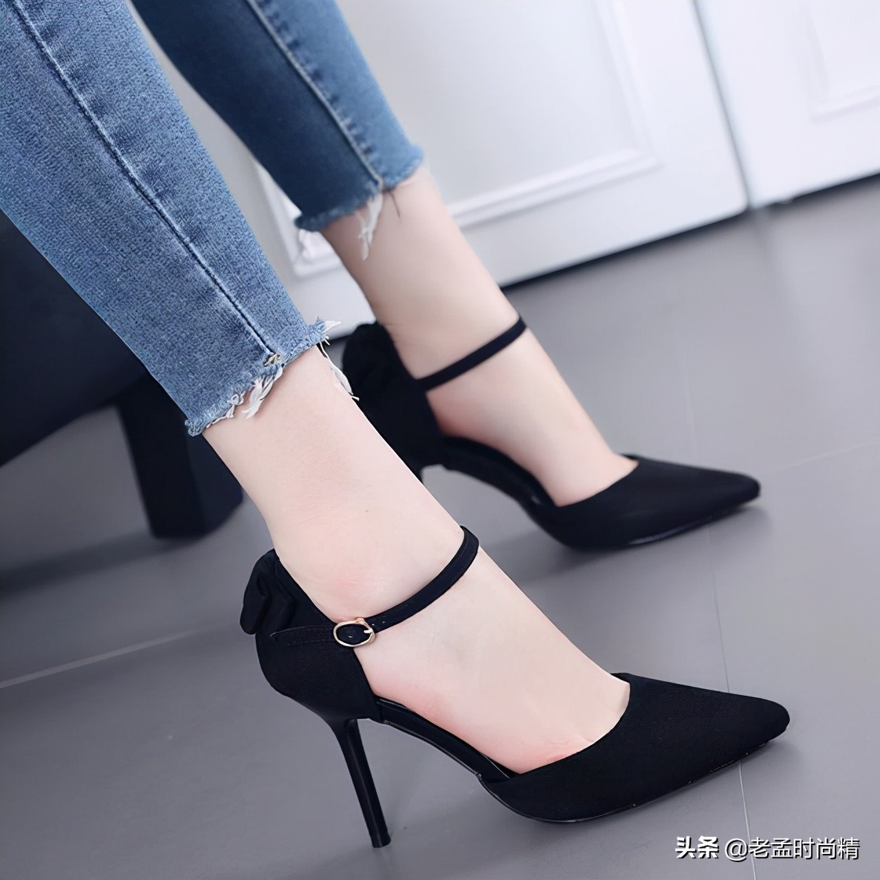 高跟鞋成就脚间优美风景,诠释你的高姿态,散发让人心动的气息