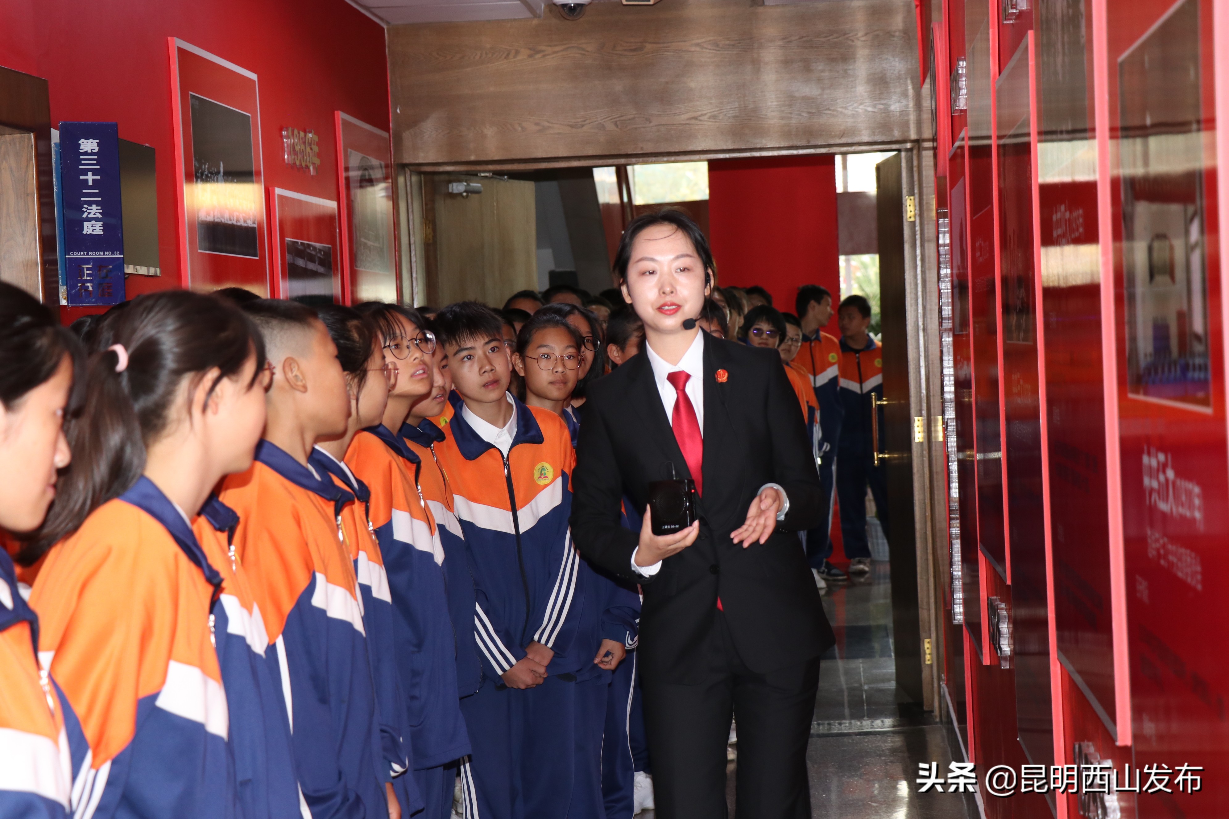 昆明市福海中學(xué)怎么樣?紅旗飄揚(yáng)敬禮祖國(guó)(圖3) 昆明市福海中學(xué)怎么樣?紅旗飄揚(yáng)敬禮祖國(guó)(圖3)