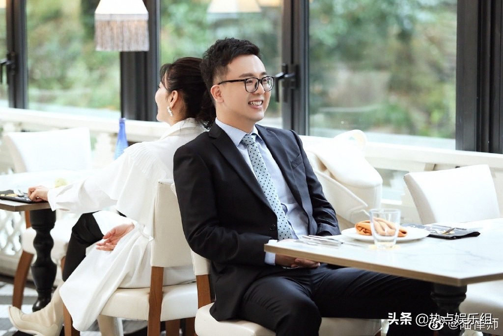 黄奕感情真悲催！陆律师被节目声明“退单”，爆料加码力证是渣男