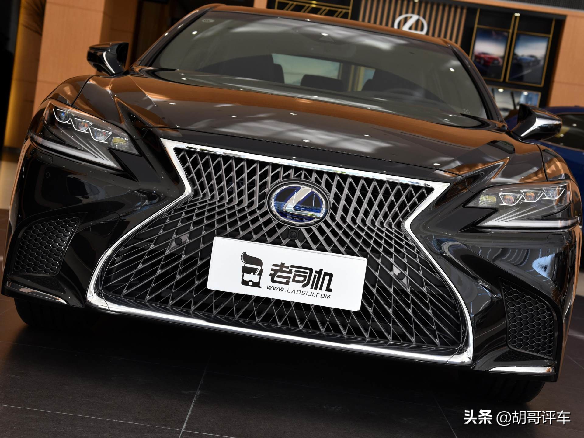 雷克萨斯750多少钱(都是70万元左右豪华行政座驾) - 价格百科