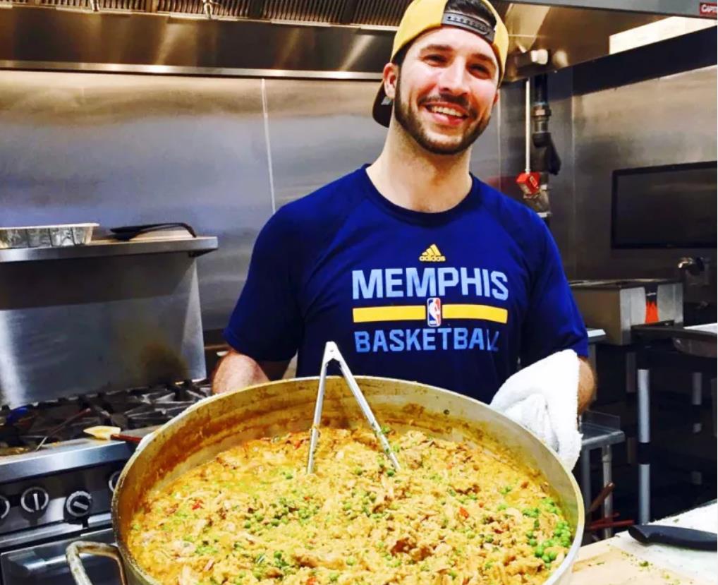 nba食堂有哪些(NBA球星日常吃什么？看灰熊队食谱，种类丰富营养齐全)