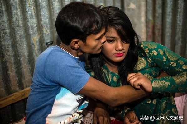 孟加拉国妓女村：每天接待3000人，女孩赎身后，很难走出村子