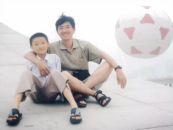 10年前，那个用脚高考轰动全国的文科状元，如今怎样了？